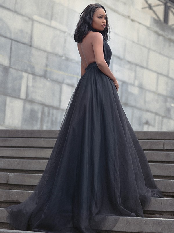 Ball Gown Tulle Ruffles V-neck Sleeveless Court Train Dresses 5798