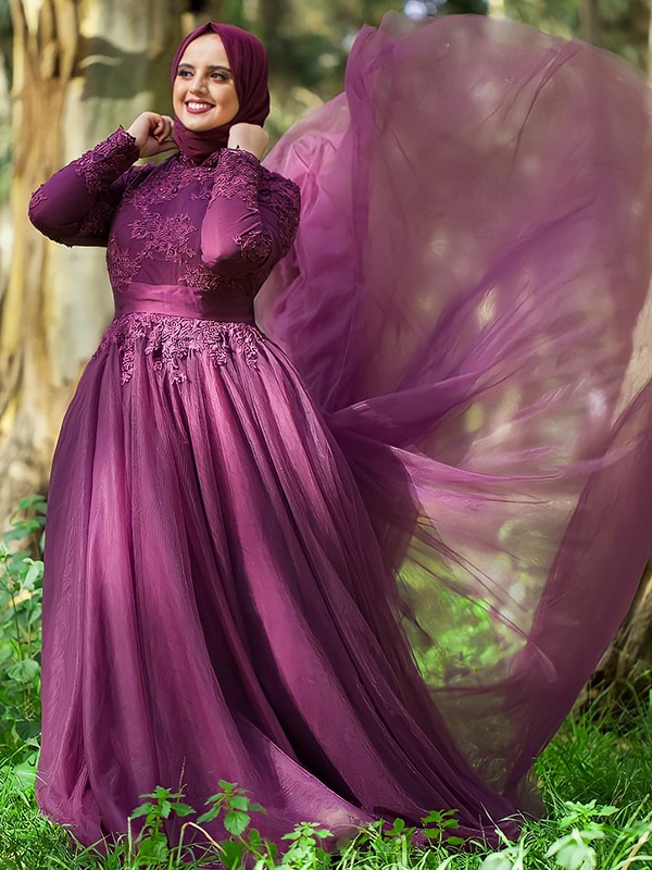 Ball Gown High Neck Tulle Applique Long Sleeves Sweep/Brush Train Muslim Dresses 5631