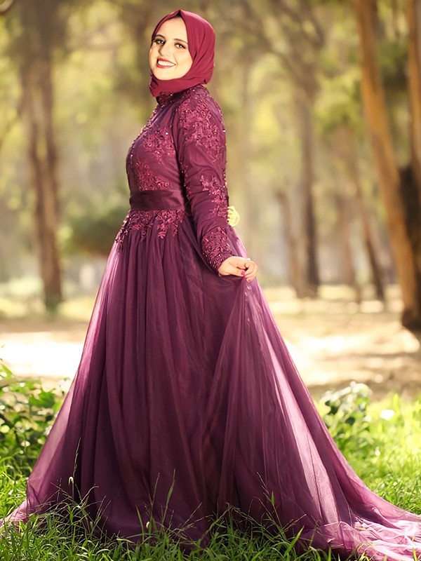 Ball Gown High Neck Tulle Applique Long Sleeves Sweep/Brush Train Muslim Dresses 5631