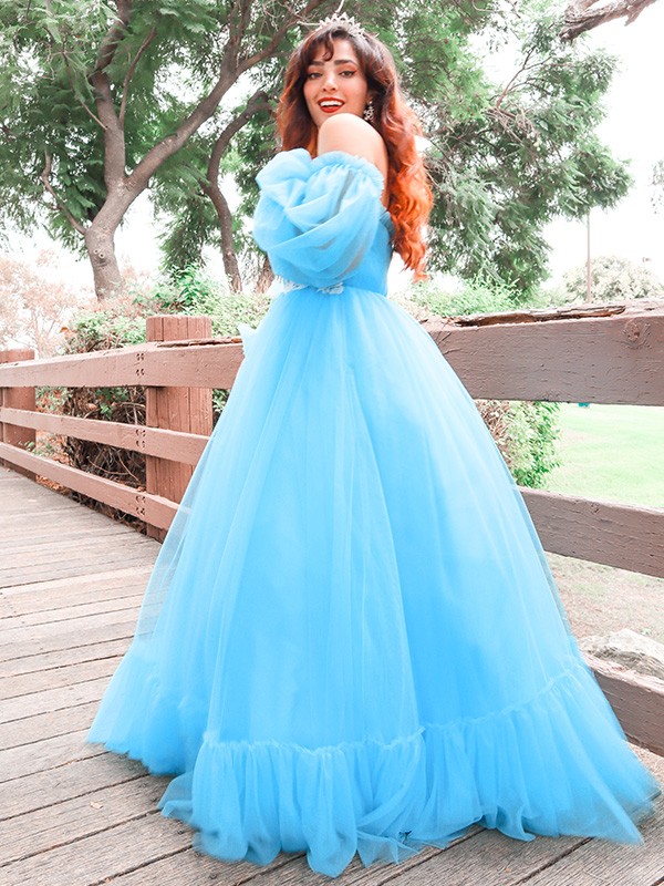 A-Line/Princess Off-the-Shoulder Tulle Applique Long Sleeves Floor-Length Dresses 3826