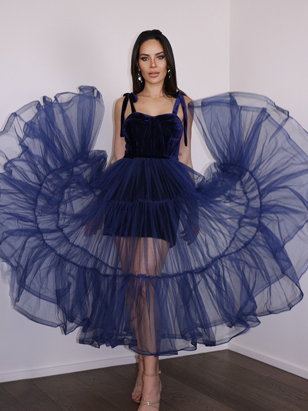 A-Line/Princess Tulle Ruffles Spaghetti Straps Sleeveless Tea-Length Homecoming Dresses 5366