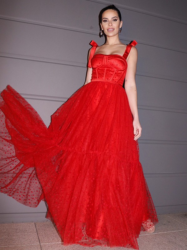 A-Line/Princess Lace Ruffles Square Sleeveless Floor-Length Dresses 3732