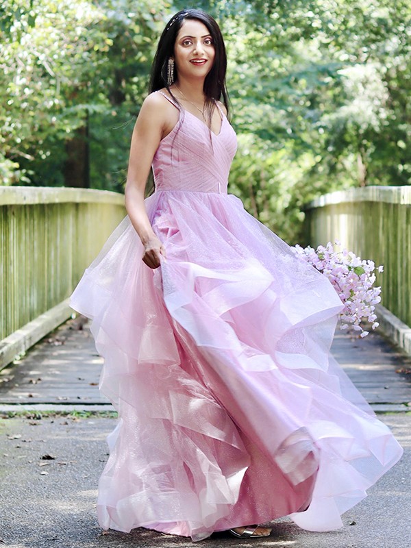 A-Line/Princess Tulle Ruffles Spaghetti Straps Sleeveless Floor-Length Dresses 5364