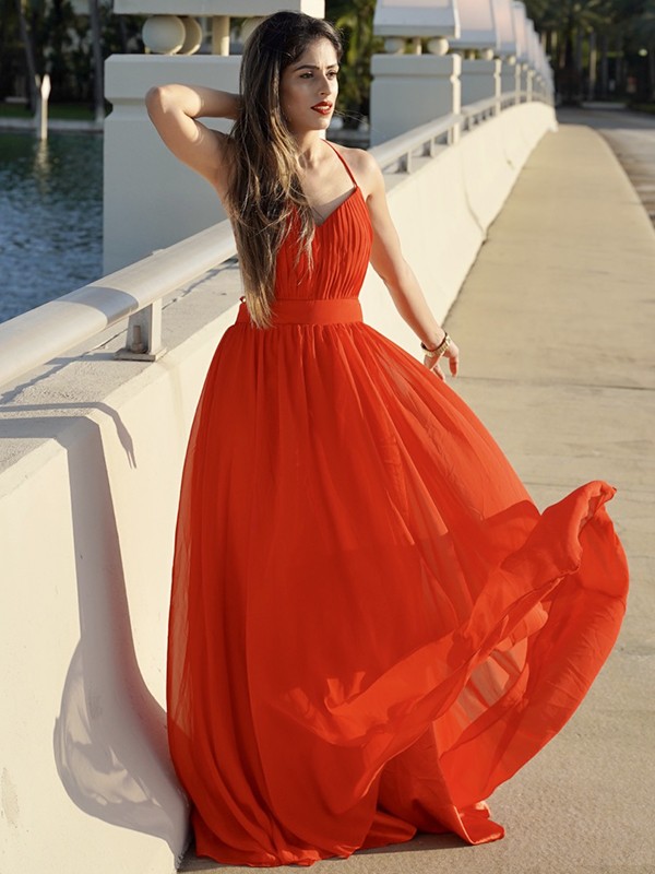 A-Line/Princess Chiffon Ruched V-neck Sleeveless Floor-Length Dresses 3482