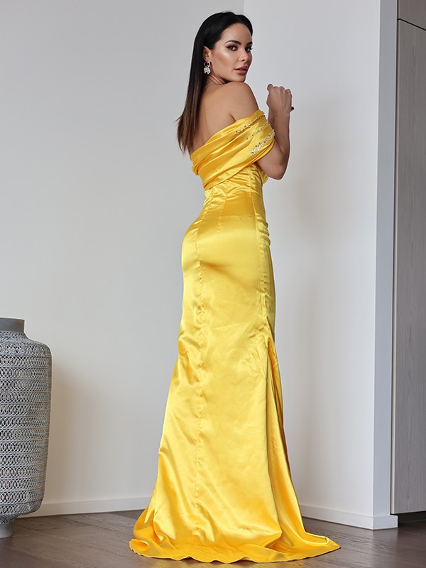 Sheath/Column Satin Ruched Off-the-Shoulder Sleeveless Sweep/Brush Train Dresses 6290