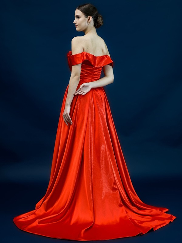 A-Line/Princess Silk like Satin Ruched Off-the-Shoulder Sleeveless Sweep/Brush Train Dresses 4442