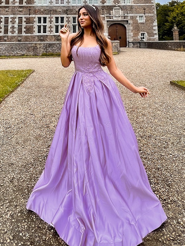 Ball Gown Satin Applique Spaghetti Straps Sleeveless Floor-Length Dresses 5672