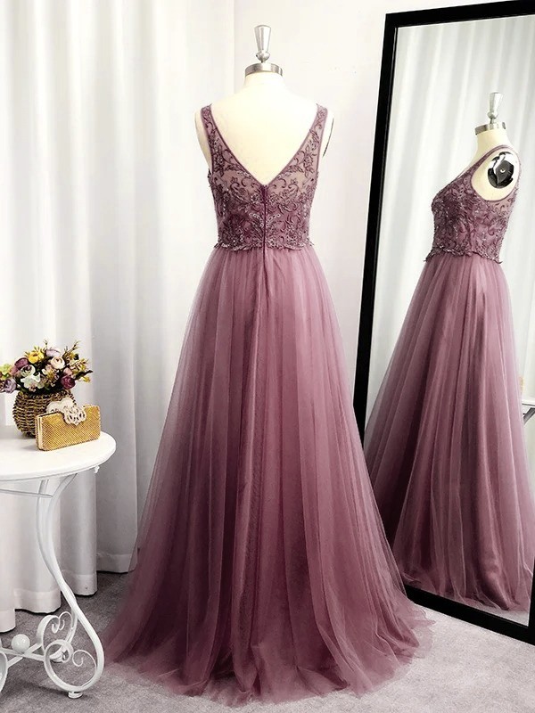 A-Line/Princess Sleeveless Tulle Floor-Length Applique V-neck Dresses 4630