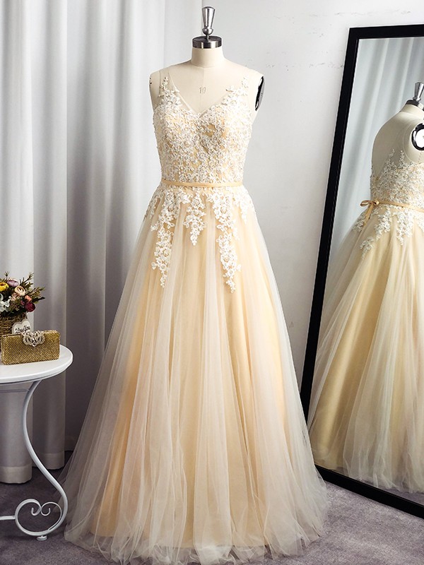 A-Line/Princess Tulle Applique Sleeveless Floor-Length Straps Dresses 5168