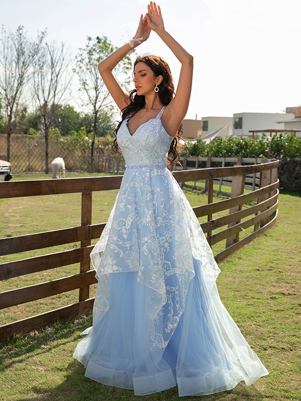 A-Line/Princess Tulle Lace V-neck Sleeveless Floor-Length Dresses 5324