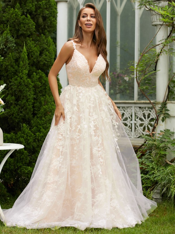 A-Line/Princess Tulle Lace V-neck Sleeveless Sweep/Brush Train Dresses 5328