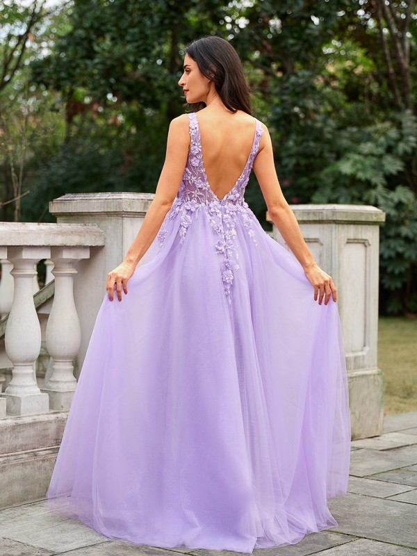 A-Line/Princess Tulle Applique V-neck Sleeveless Floor-Length Dresses 5256