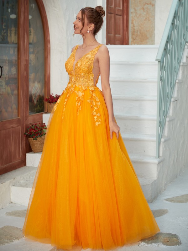 A-Line/Princess Tulle Applique V-neck Sleeveless Floor-Length Dresses 5219