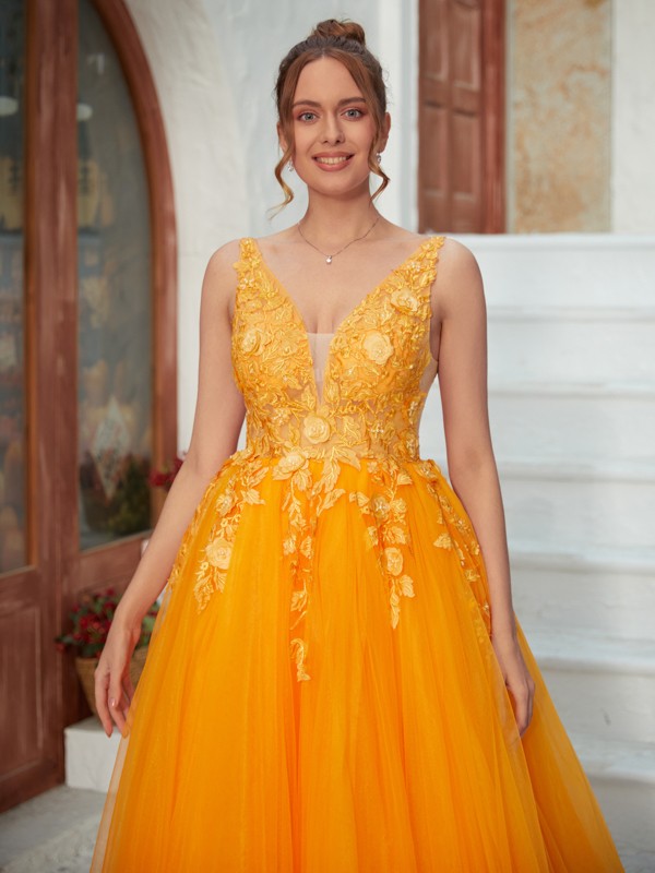 A-Line/Princess Tulle Applique V-neck Sleeveless Floor-Length Dresses 5219