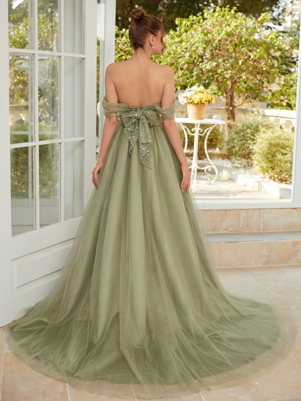 A-Line/Princess Tulle Ruched Off-the-Shoulder Sleeveless Court Train Dresses 5346