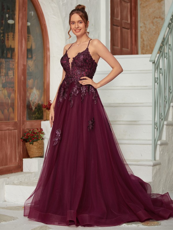 A-Line/Princess Tulle Applique V-neck Sleeveless Court Train Dresses 5207