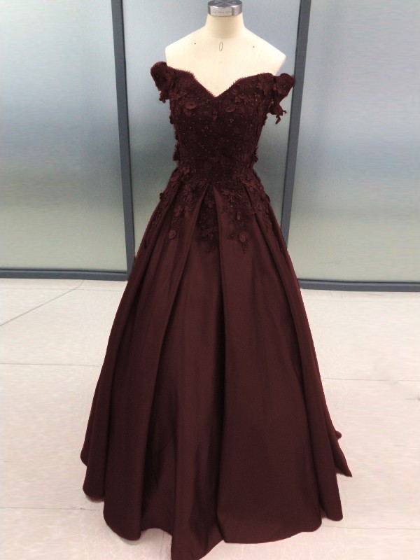 Ball Gown Sleeveless Off-the-Shoulder Applique Satin Floor-Length Dresses 5700