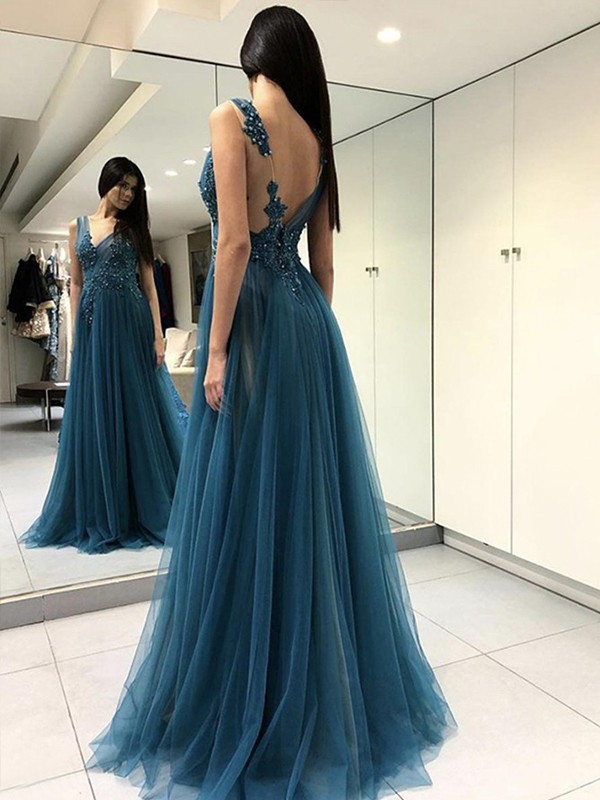 A-Line/Princess Sleeveless V-neck Floor-Length Applique Tulle Dresses 4645