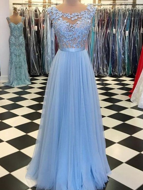 A-Line/Princess Scoop Sleeveless Floor-Length Applique Tulle Dresses 4351