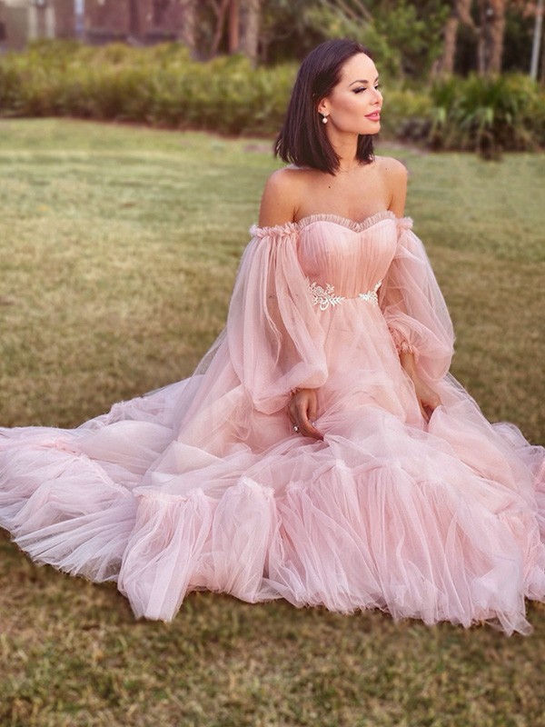 A-Line/Princess Long Sleeves Floor-Length Tulle Applique Off-the-Shoulder Dresses 3757