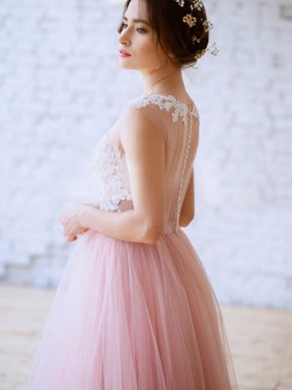 A-Line/Princess Applique Bateau Sleeveless Tulle Sweep/Brush Train Dresses 3334