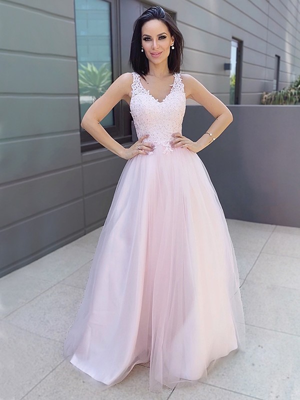 A-Line/Princess V-neck Sleeveless Applique Tulle Floor-Length Dresses 5511