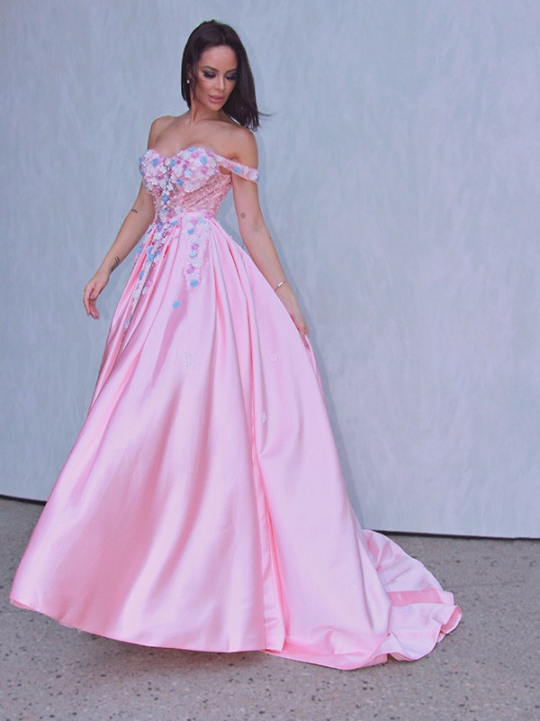 A-Line/Princess Satin Applique Off-the-Shoulder Sleeveless Sweep/Brush Train Dresses 4054