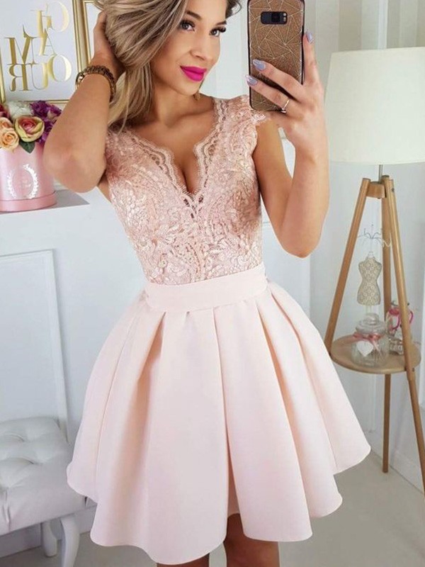 A-Line/Princess Short Sleeves Sweetheart Satin Applique Short/Mini Homecoming Dresses 4433