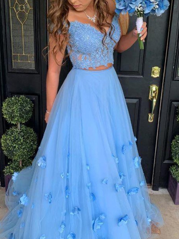 A-Line/Princess Tulle Off-the-Shoulder Applique Sleeveless Floor-Length Dresses 5338