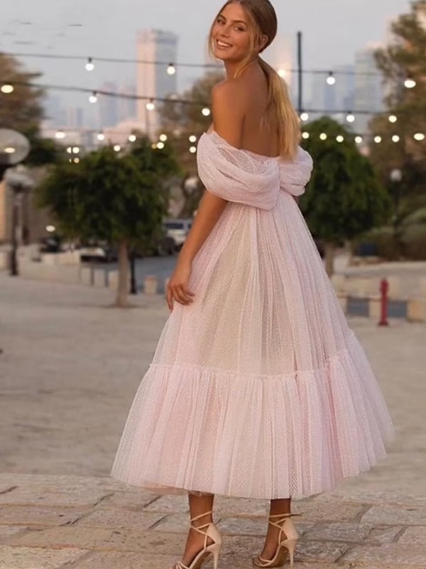 A-Line/Princess Tulle Ruffles Off-the-Shoulder Sleeveless Tea-Length Dresses 5360