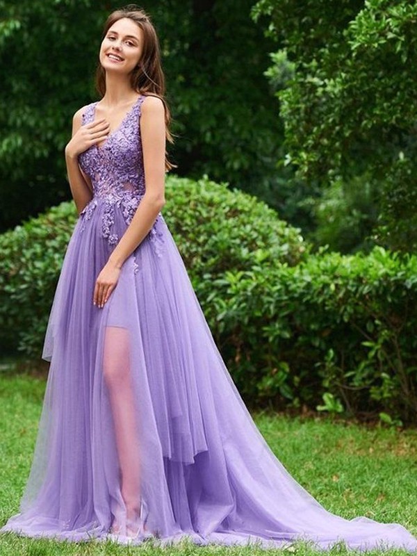 A-Line/Princess Tulle Applique V-neck Sleeveless Sweep/Brush Train Dresses 5260