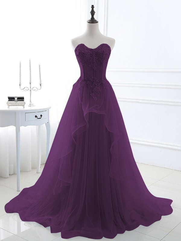 A-Line/Princess Tulle Applique Sweetheart Sleeveless Sweep/Brush Train Dresses 5202