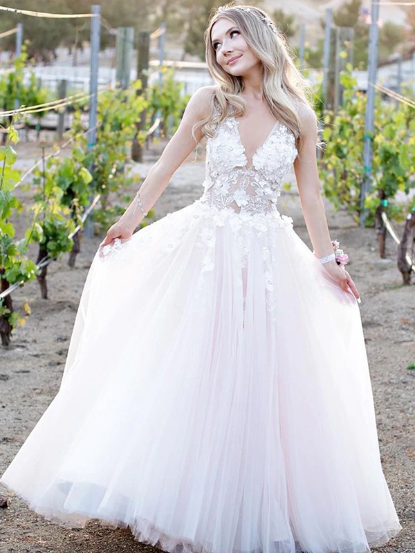 A-Line/Princess Tulle Applique V-neck Sleeveless Floor-Length Dresses 5228