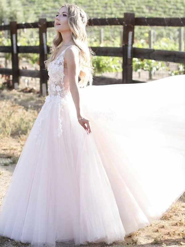 A-Line/Princess Tulle Applique V-neck Sleeveless Floor-Length Dresses 5228