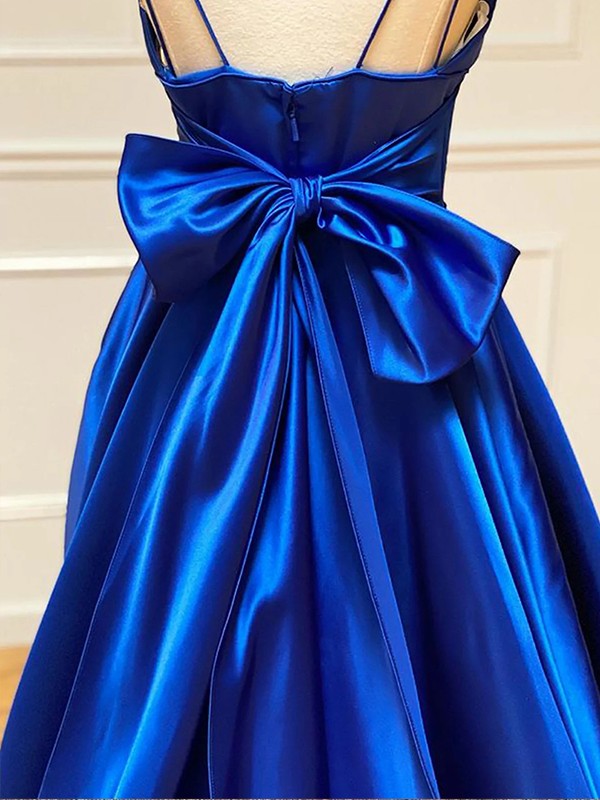 A-Line/Princess Satin Bowknot V-neck Sleeveless Court Train Dresses 4089