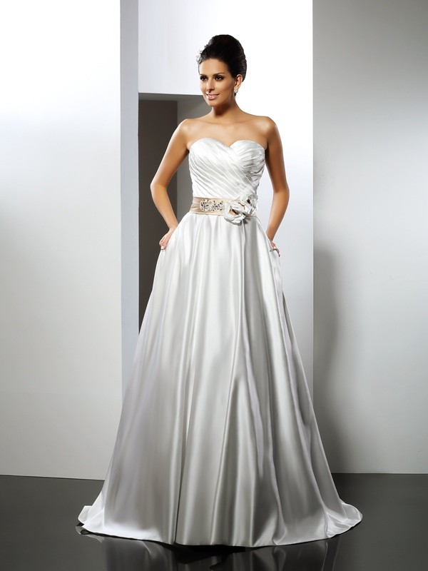 A-Line/Princess Sweetheart Hand-Made Flower Sleeveless Long Satin Wedding Dresses 1840