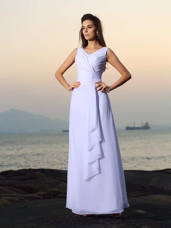 A-Line/Princess V-neck Pleats Sleeveless Long Chiffon Beach Wedding Dresses 1873