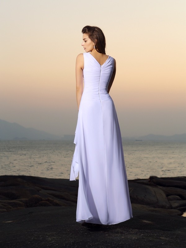 A-Line/Princess V-neck Pleats Sleeveless Long Chiffon Beach Wedding Dresses 1873