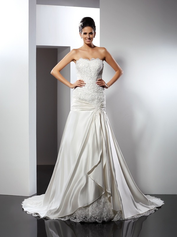 Trumpet/Mermaid Sweetheart Applique Sleeveless Long Satin Wedding Dresses 2026