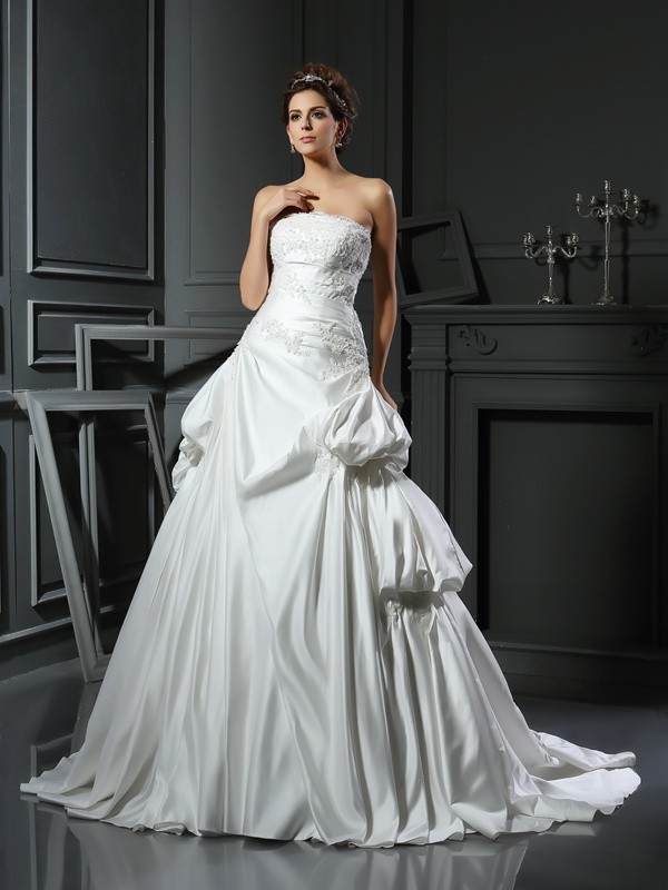 Ball Gown Strapless Applique Sleeveless Long Satin Wedding Dresses 1910