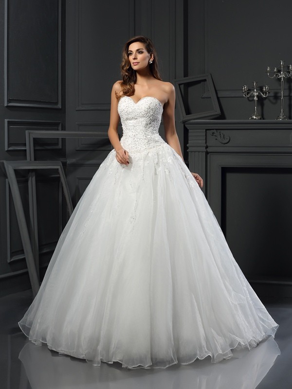 Ball Gown Sweetheart Beading Sleeveless Long Tulle Wedding Dresses 1276