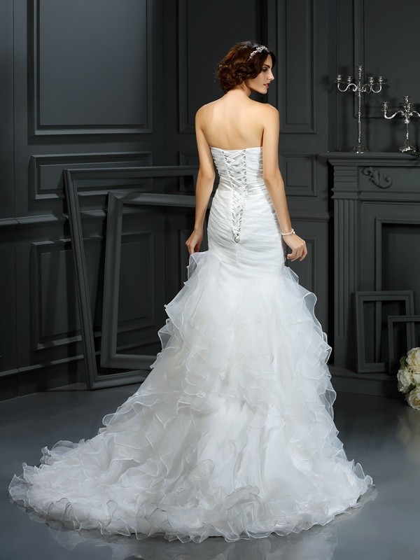 Trumpet/Mermaid Sweetheart Beading Sleeveless Long Organza Wedding Dresses 2032