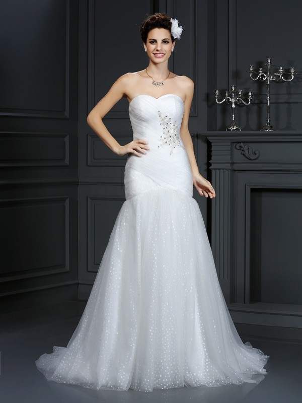 Sheath/Column Sweetheart Beading Sleeveless Long Net Wedding Dresses 1984