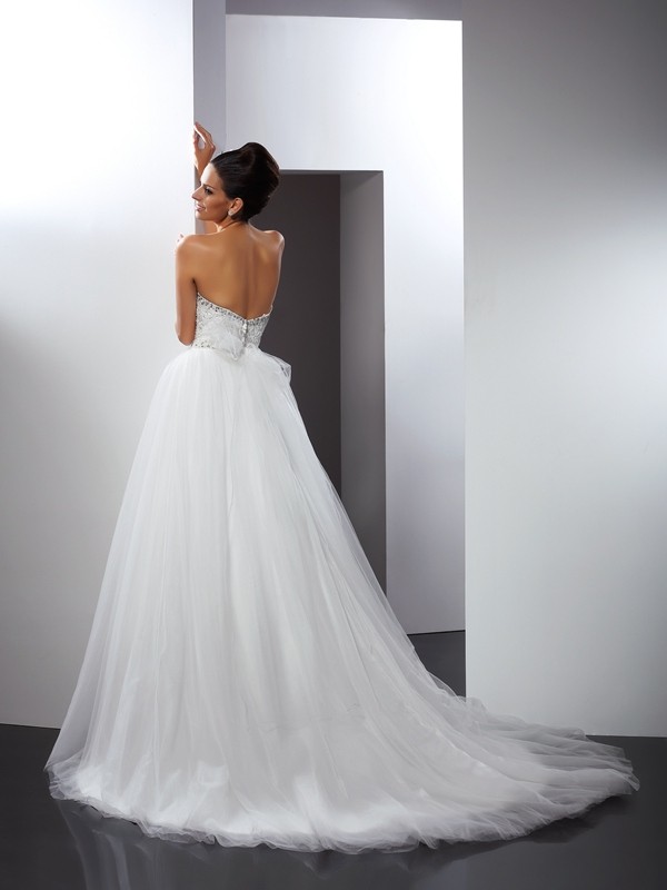 A-Line/Princess Spaghetti Straps Beading Sleeveless Long Tulle Wedding Dresses 1810