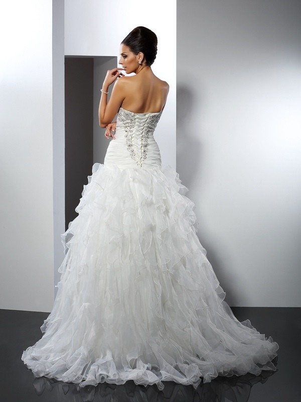 Ball Gown Sweetheart Ruffles Sleeveless Long  Organza Wedding Dresses 1946