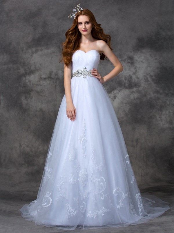 A-line/Princess Sweetheart Beading Sleeveless Long Satin Wedding Dresses 1838