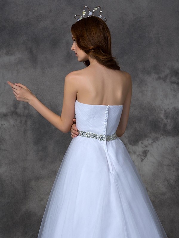 A-line/Princess Sweetheart Beading Sleeveless Long Satin Wedding Dresses 1838