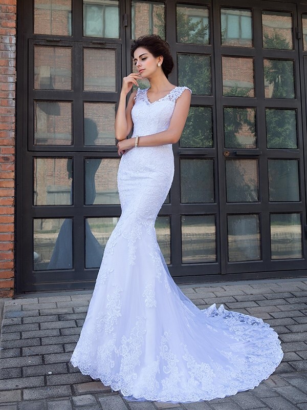 Trumpet/Mermaid V-neck Applique Sleeveless Long Satin Wedding Dresses 1742