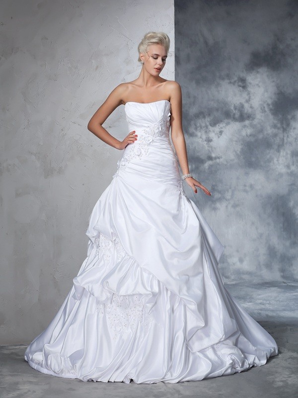 Ball Gown Strapless Applique Sleeveless Long Satin Wedding Dresses 1911