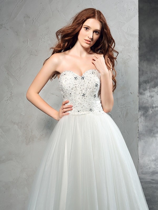 A-Line/Princess Sweetheart Beading Sleeveless Long Net Wedding Dresses 1836